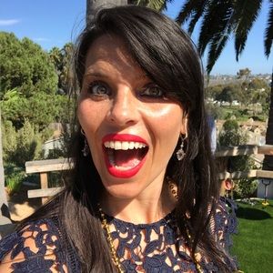 Meet your Posher, Magdalena